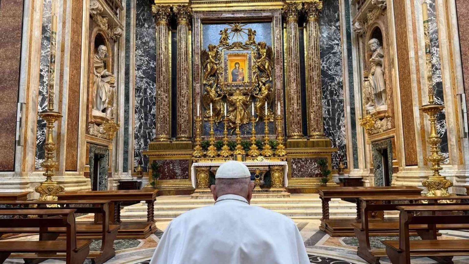 Francesco torna a Santa Maria Maggiore dopo quasi tre settimane