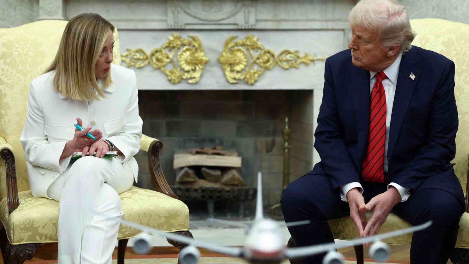 Asse sui valori e aumento dell'import: Meloni ammorbidisce Trump