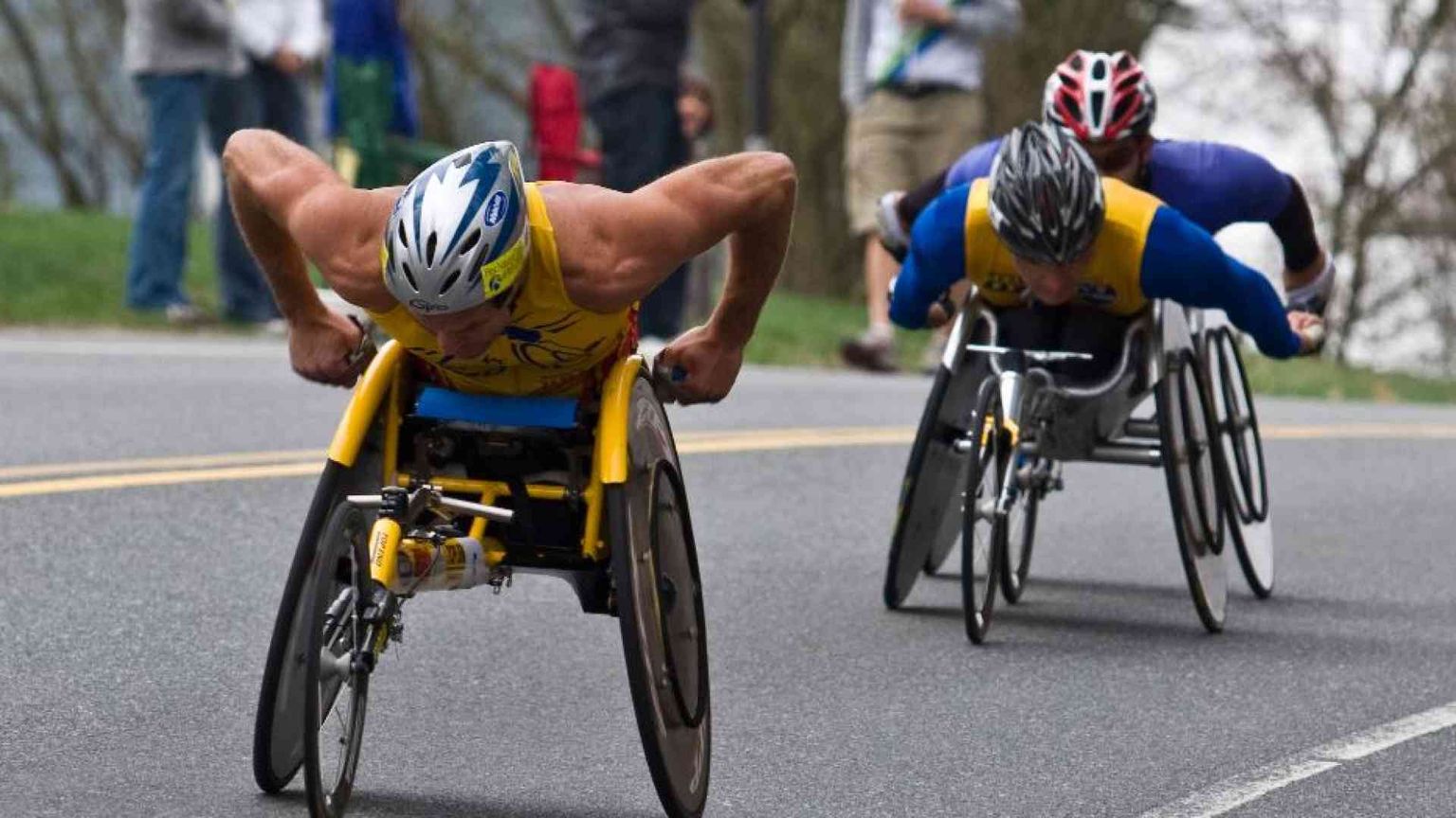 Alla maratona di Boston da cinquant'anni l'inclusione è di casa