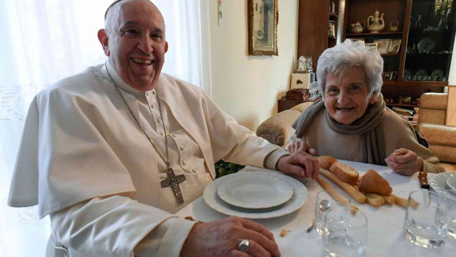 La cugina del Papa nell'Astigiano: tanto dolore, ma ho bellissimi ricordi