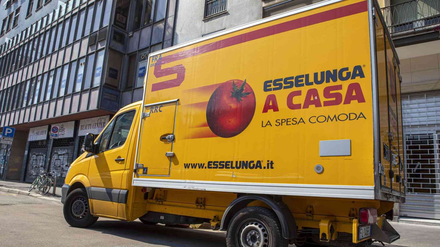 Lo sciopero, il black-out delle spesa a casa: cosa succede con Esselunga