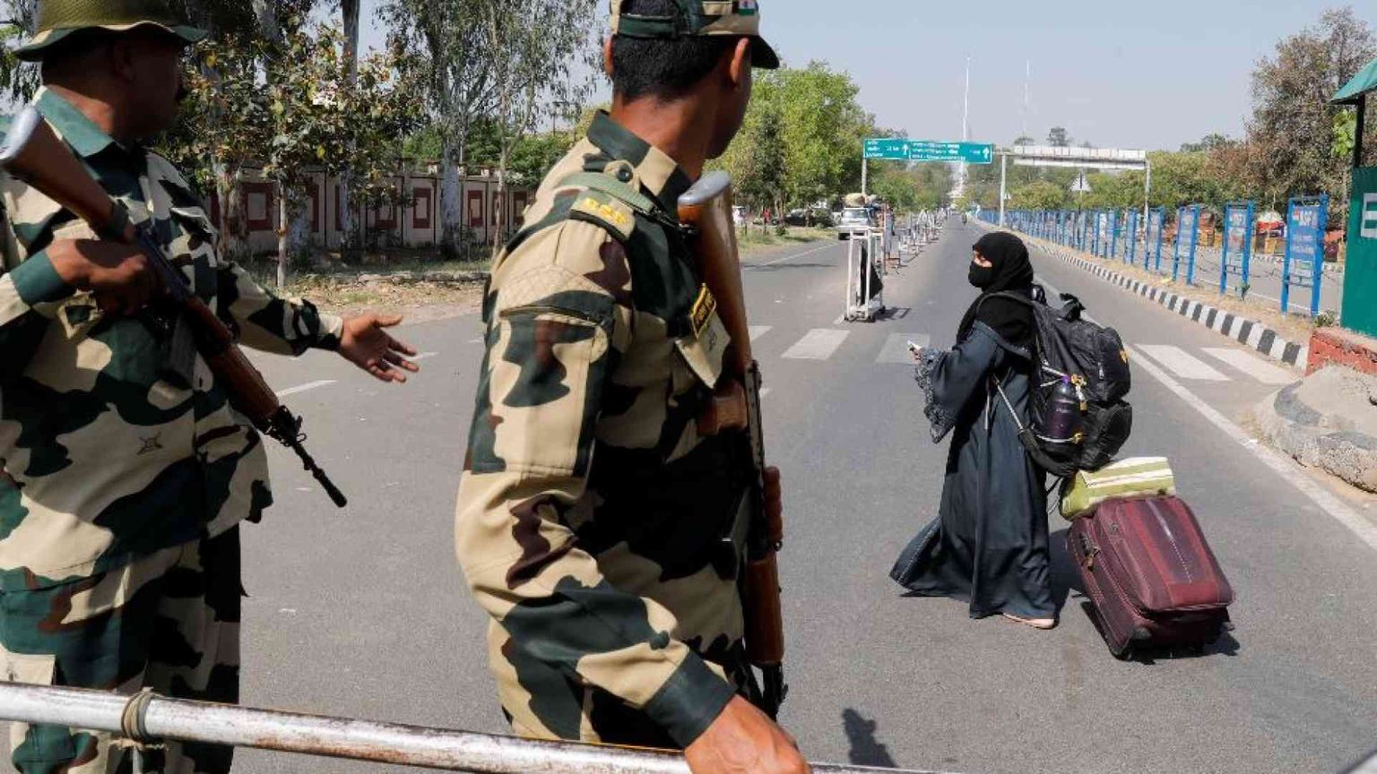 Alta tensione: India e Pakistan si prendono a fucilate