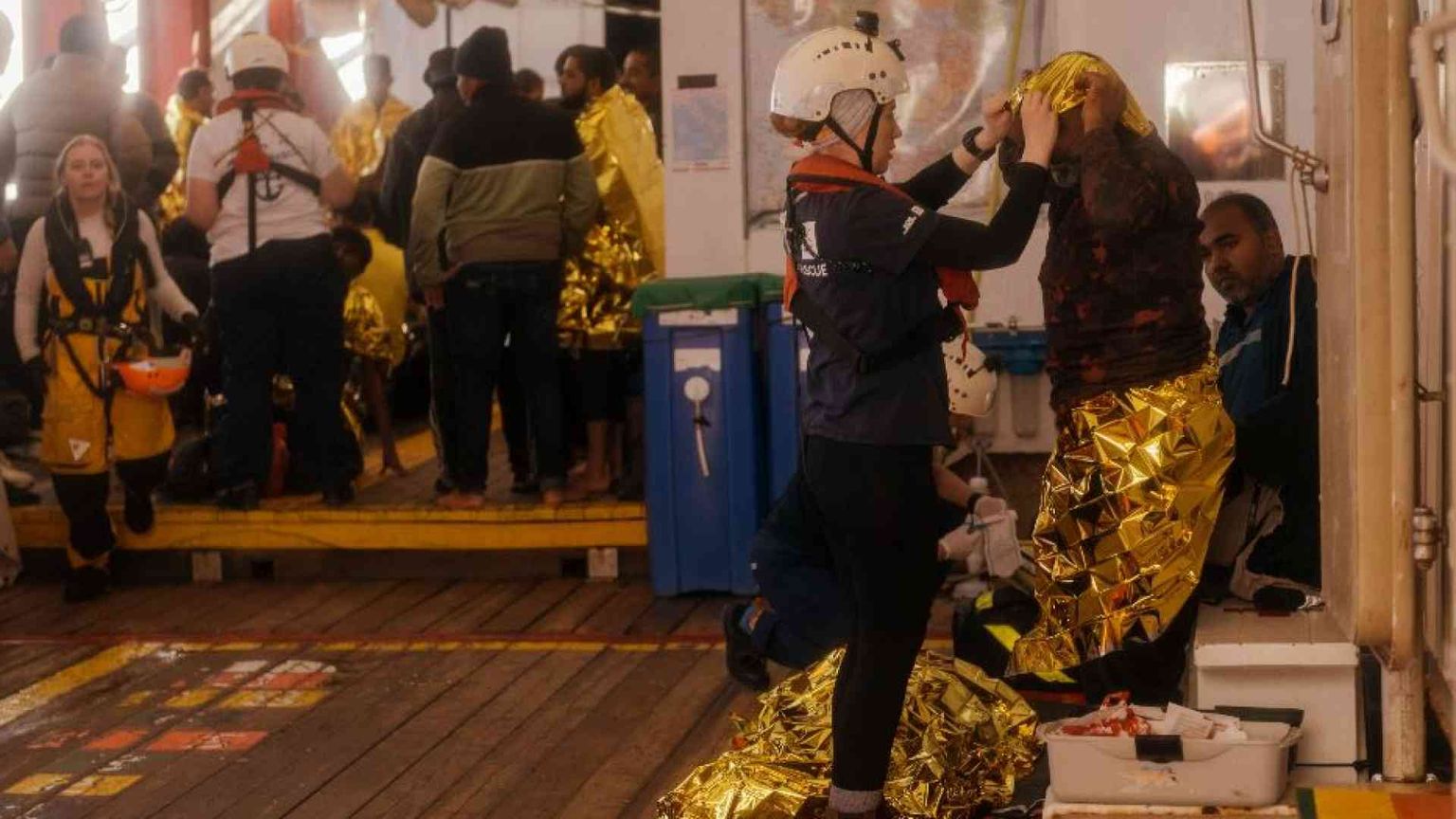 Maxi-ondata di sbarchi a Lampedusa: 690 in 24 ore