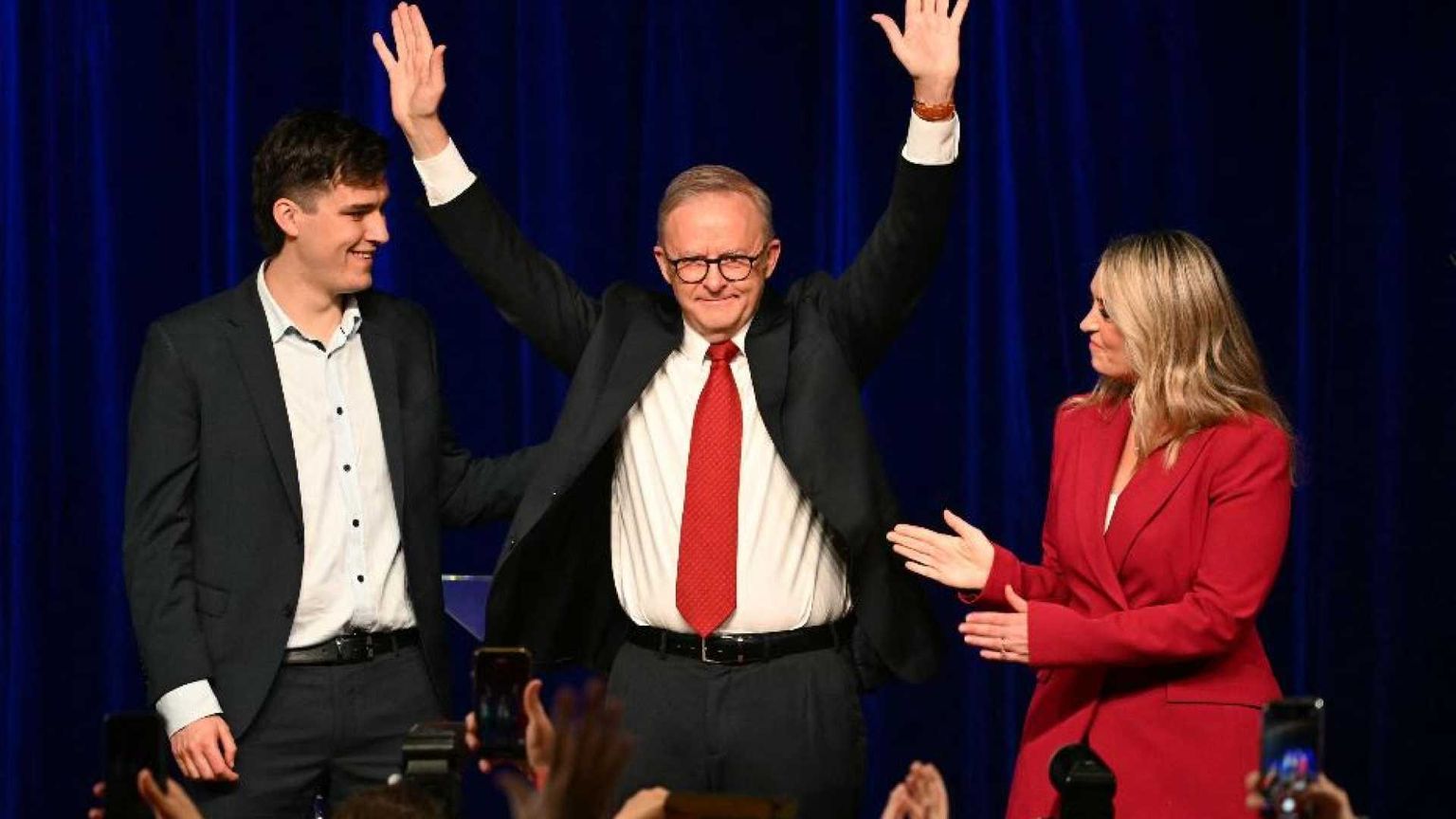 Il laburista Albanese batte Dutton, il tycoon in formato ridotto