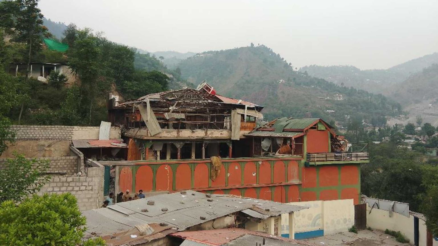 L'India attacca il Pakistan. Tra le vittime anche bambini