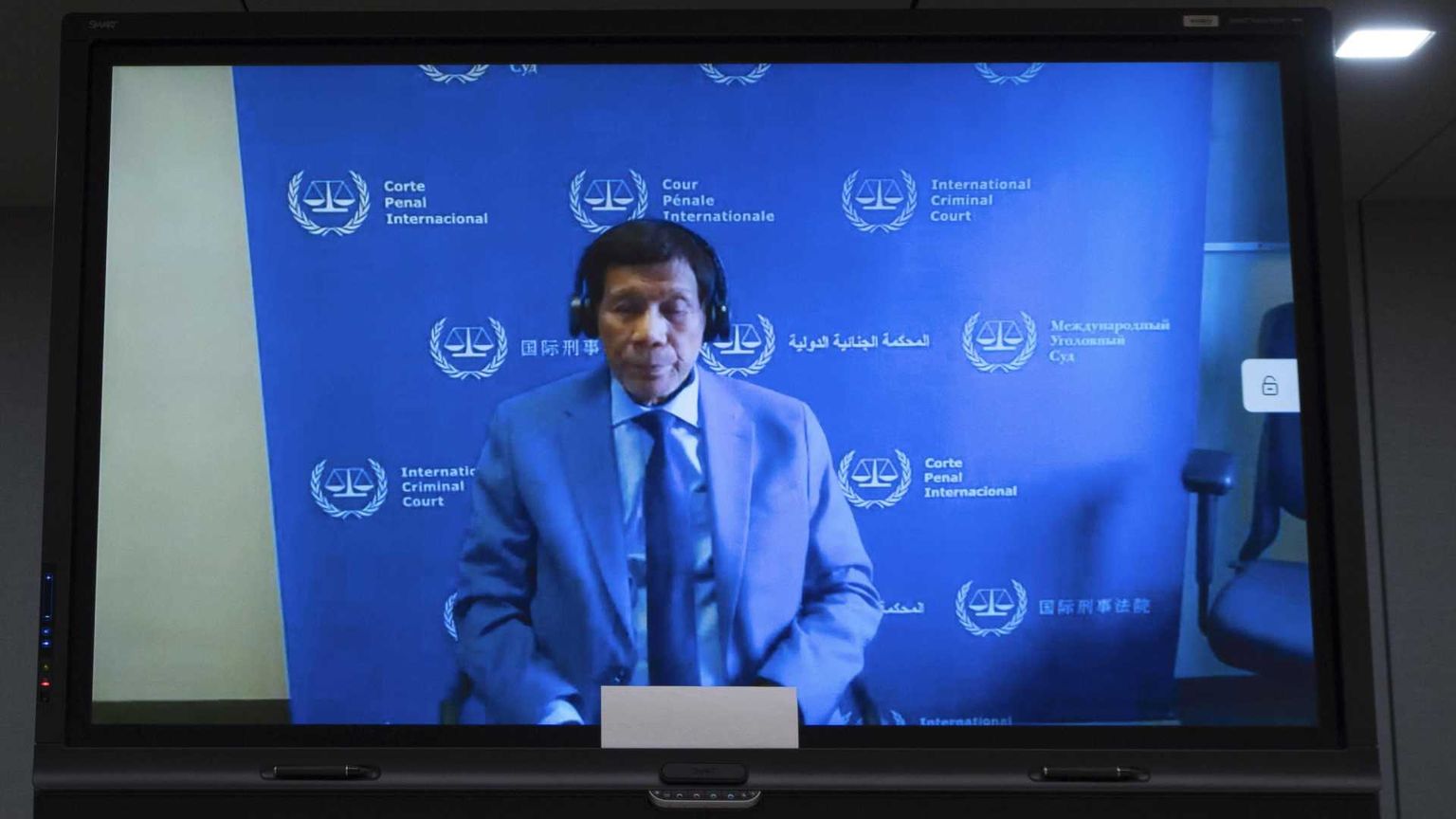 Duterte dal carcere dell'Aja corre per un posto da sindaco