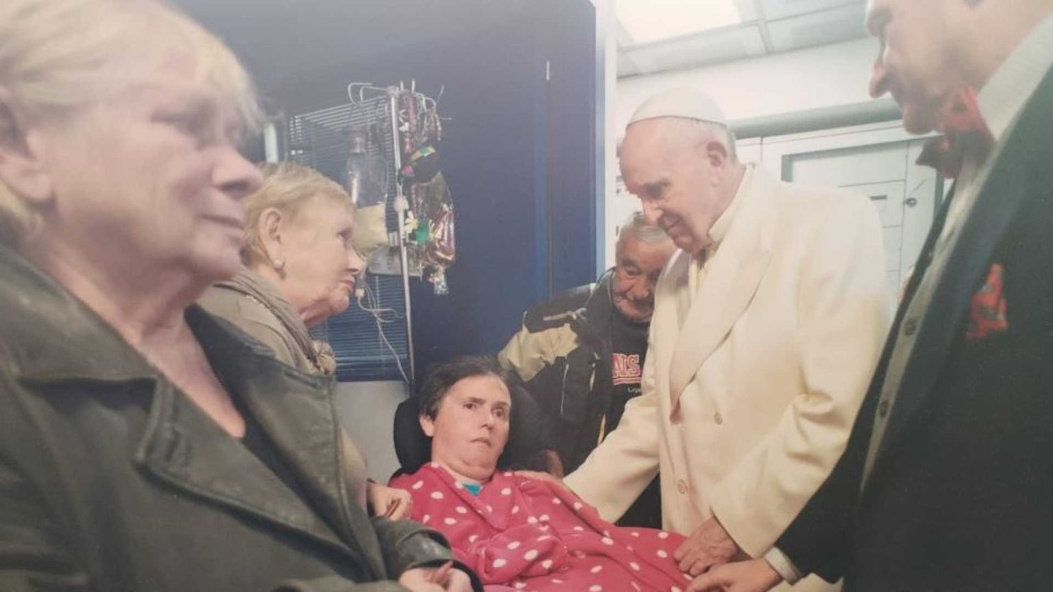 «Quando papa Francesco venne tra chi sembra non sentire nulla»