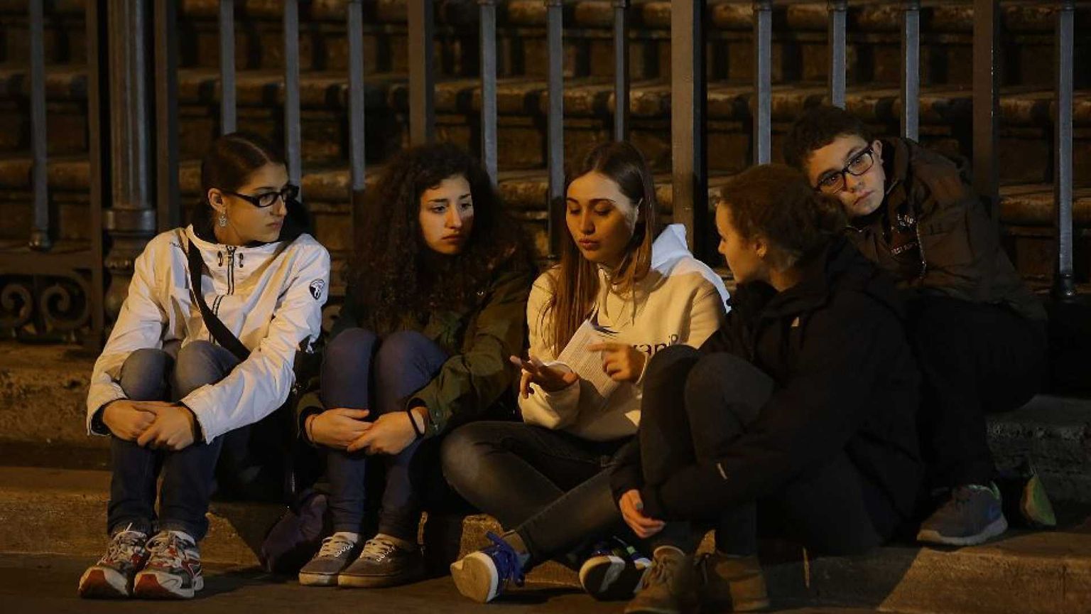 Tutti dicono «ci sta», la frase per boomer e gen z