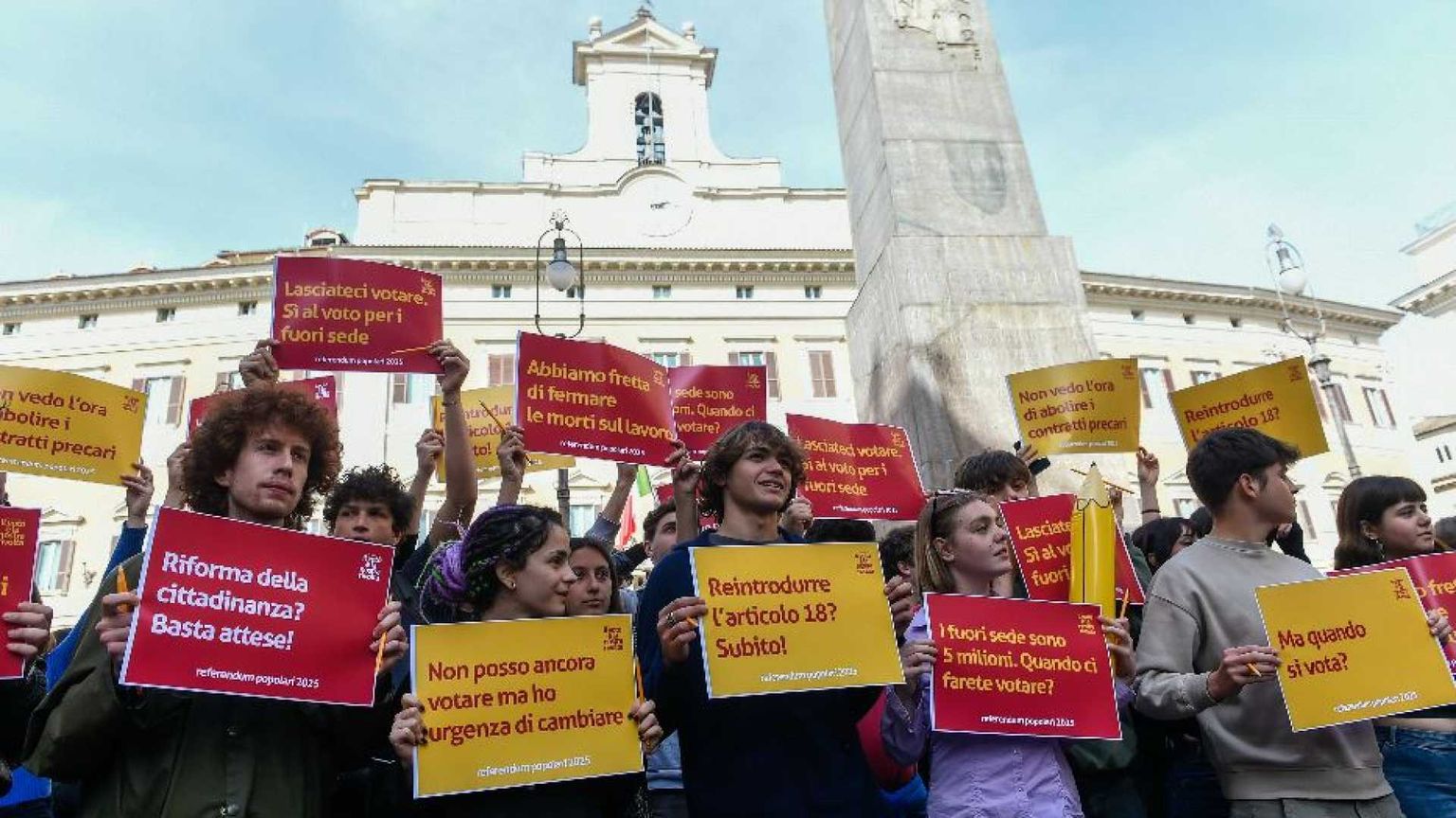 Cittadinanza, ci sperano in 1 milione e 420mila. È il reddito a ostacolarli