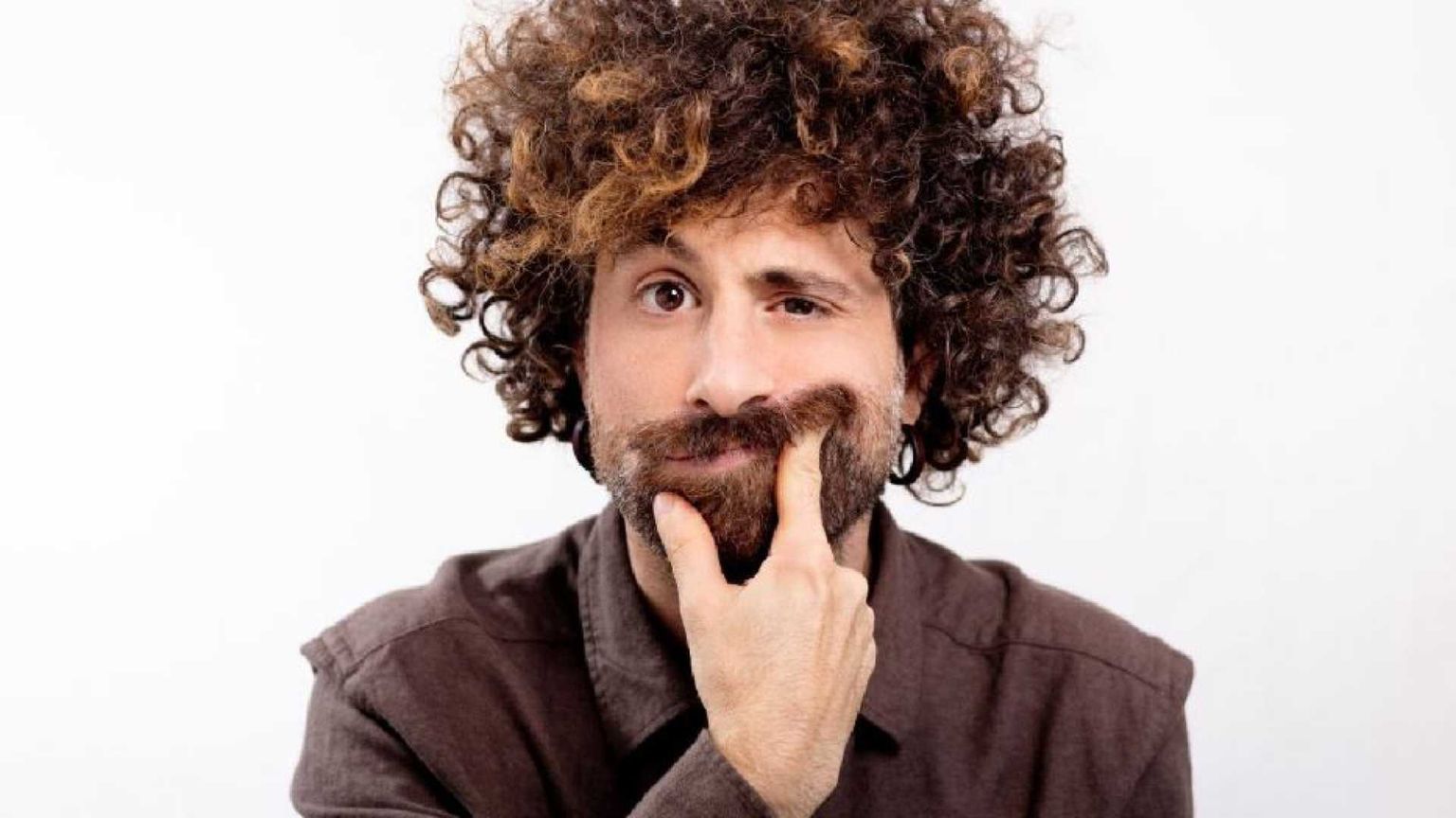 Gio Evan: «Canto l'amore imperdibile»