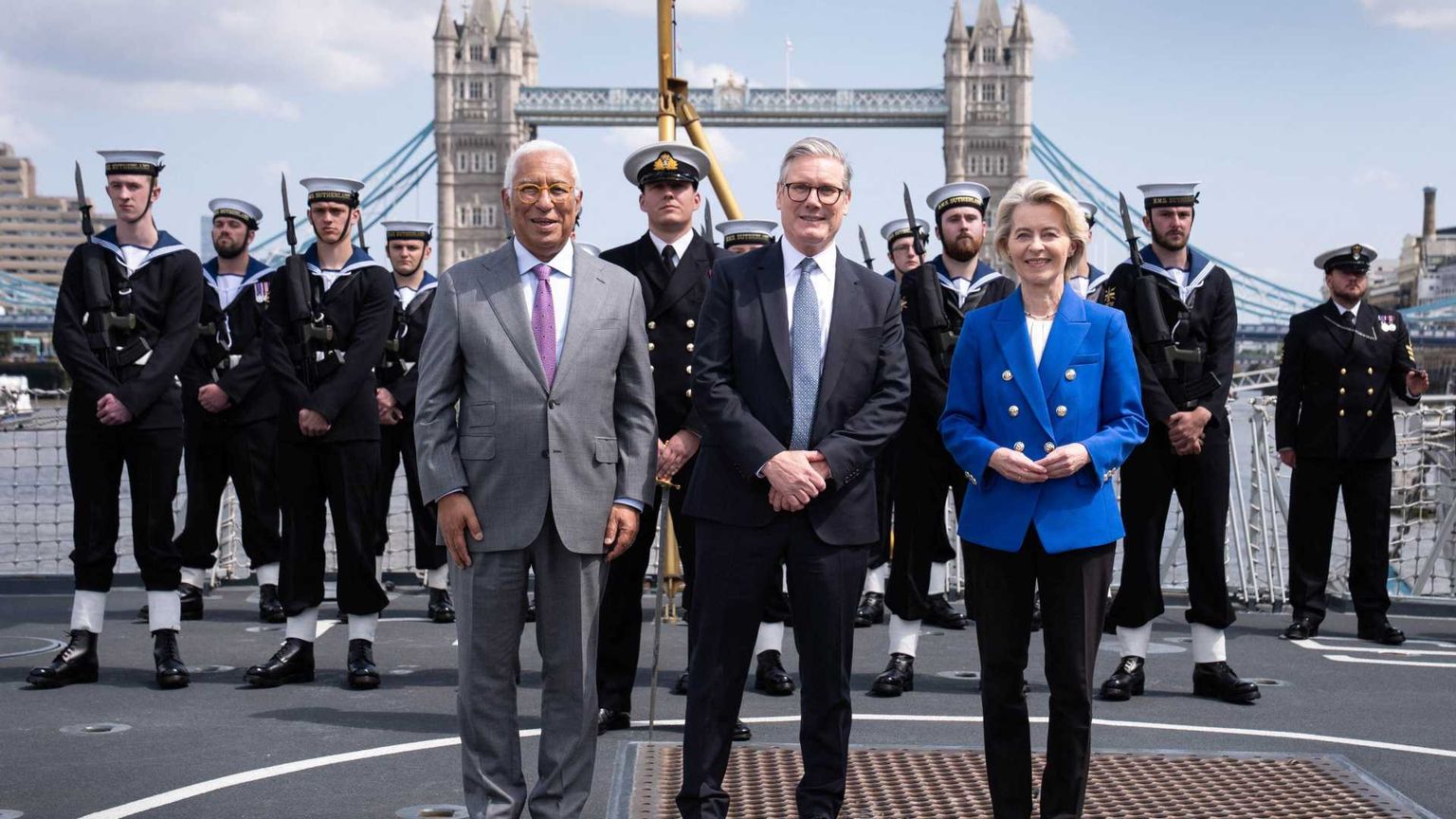 Il Regno Unito “rivede” la Brexit: accordi con la Ue dalla difesa ai giovani