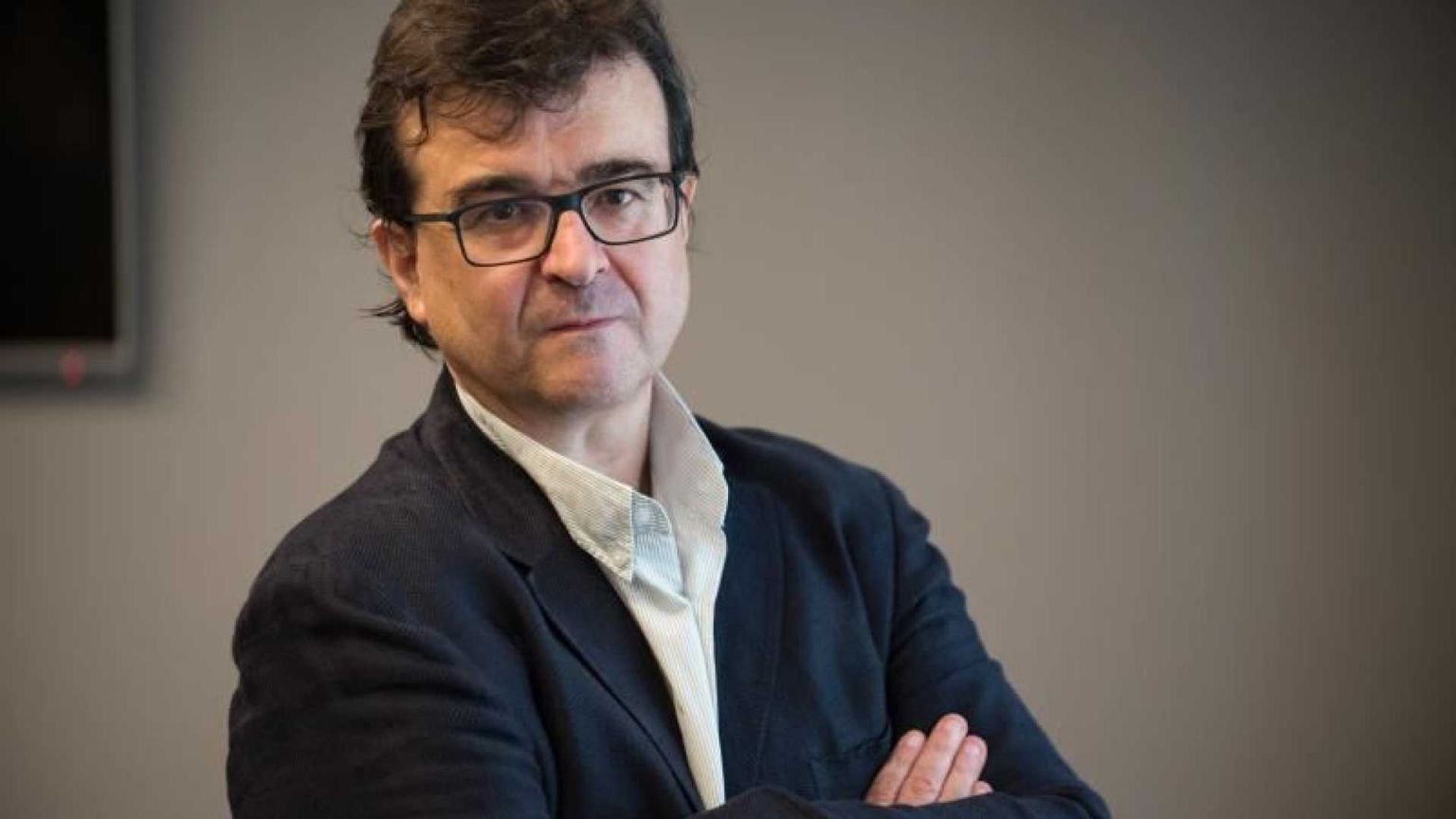 Javier Cercas: «Ecco perché la risata ci avvicina al divino»