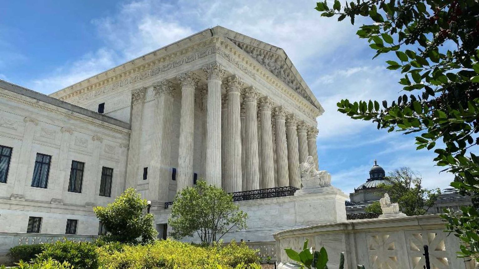 Fondi pubblici alle scuole cattoliche, la Corte Suprema boccia l'iniziativa