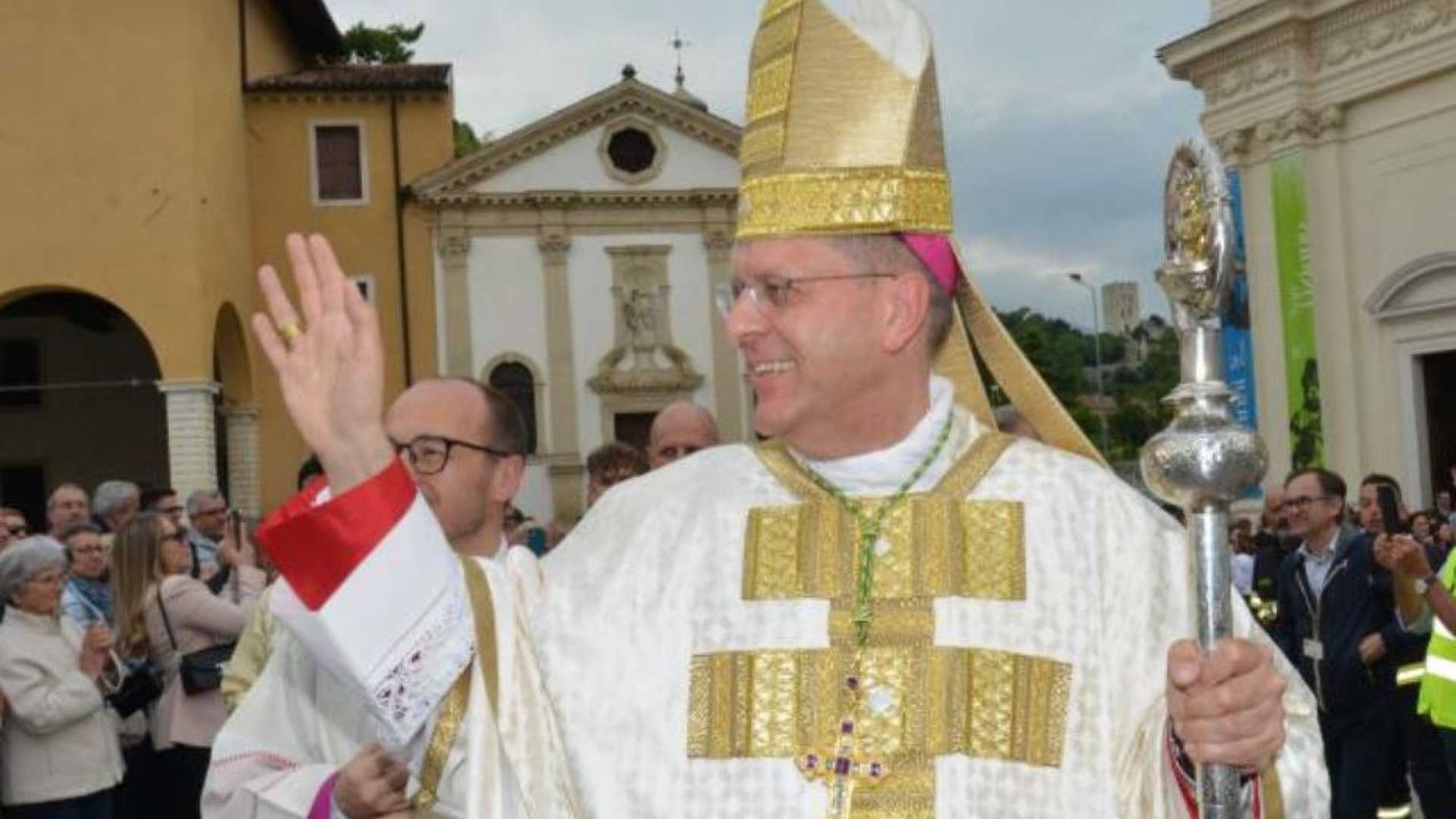 Vittorio Veneto accoglie il suo nuovo vescovo Battocchio