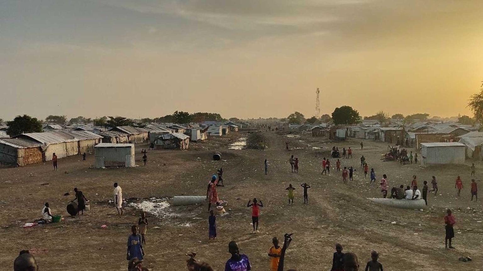 In Sud Sudan, fra i giovani profughi ostaggi della guerra e del fango