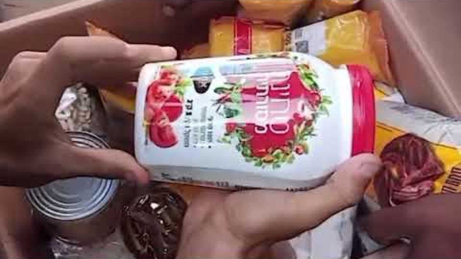 L'arrivo dei primi aiuti Usa, l'assalto della folla: cosa è successo a Rafah