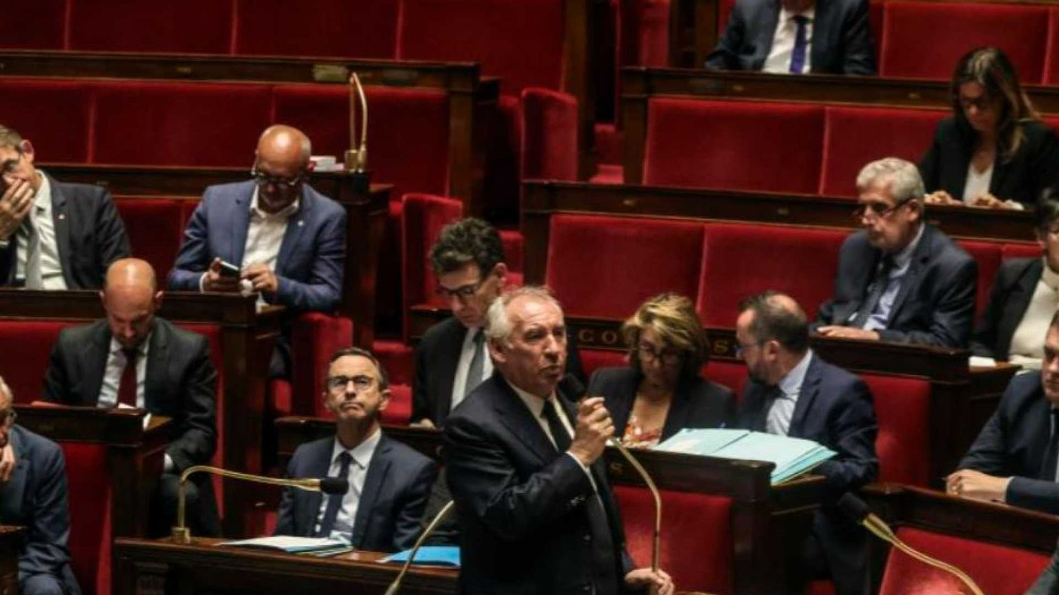 Primo "sì" al suicidio assistito in Francia. E Macron parla di "fraternità"