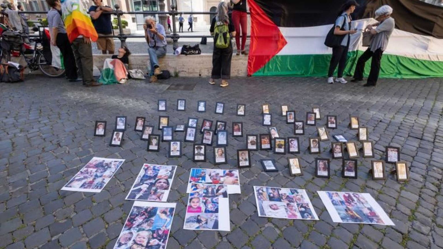 Le piazze italiane su Gaza invece che unirsi si dividono