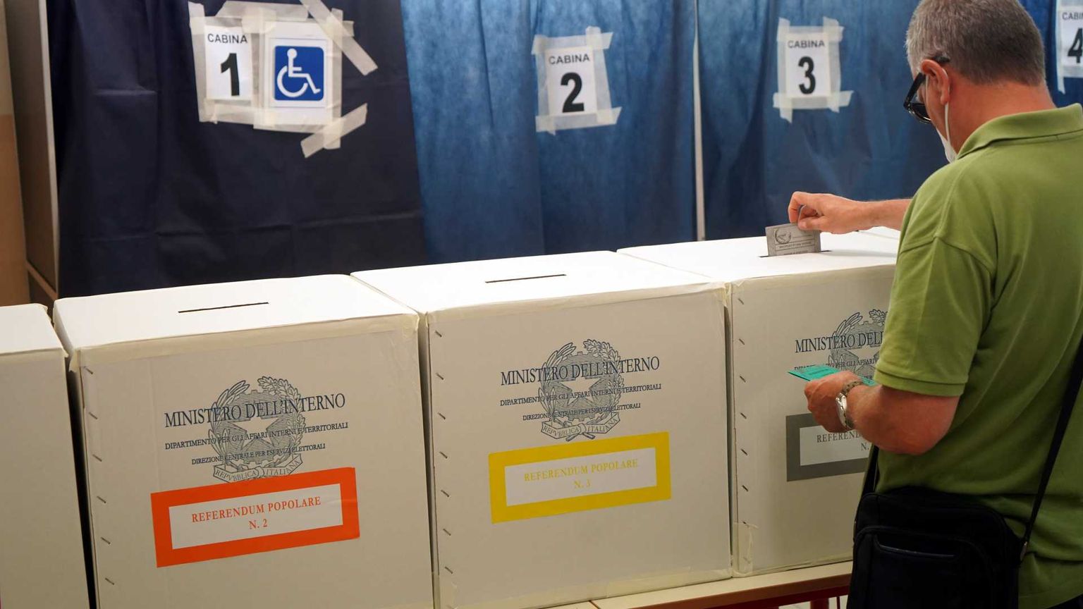 La Cei: attento discernimento sui referendum