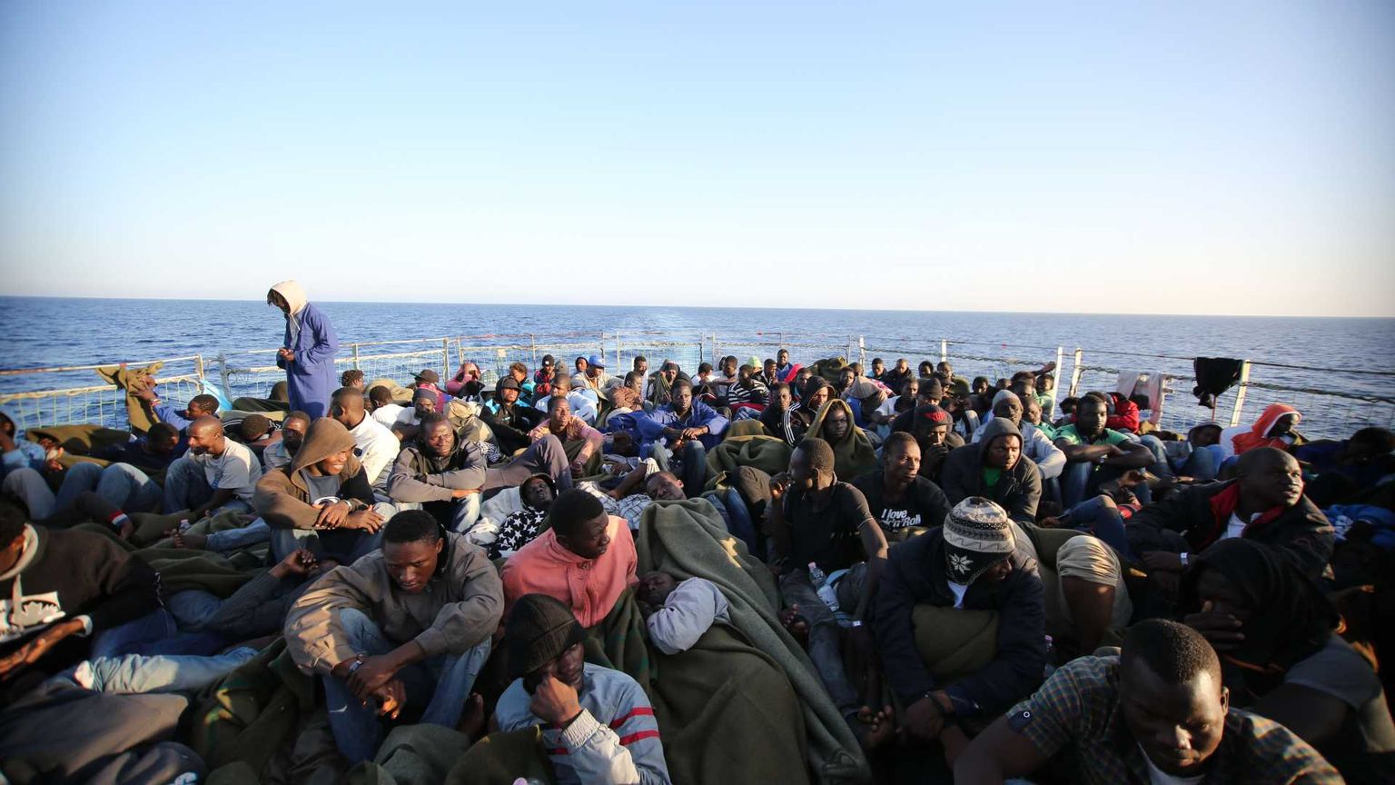 Ancora sbarchi, ancora flop per i centri in Albania: i numeri non mentono