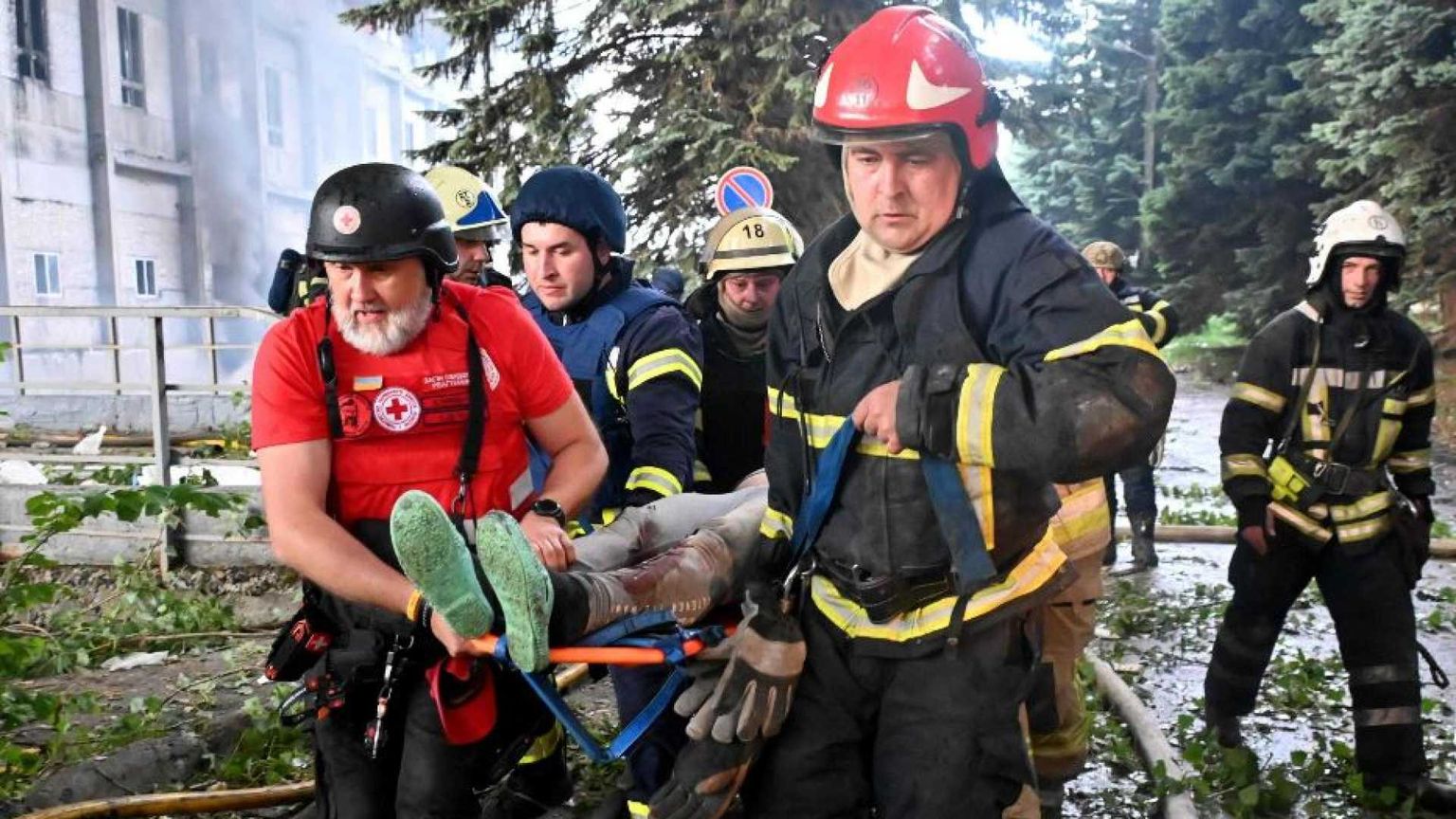 A Kharkiv «raid senza precedenti» seminano morte e distruzione