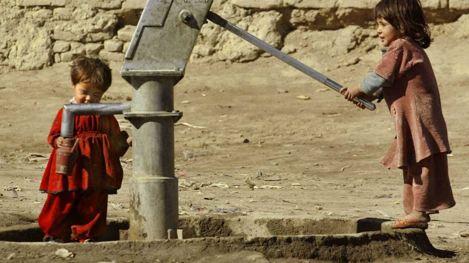 Non solo l'inferno per le donne: Kabul tra cinque anni rimarrà senz'acqua