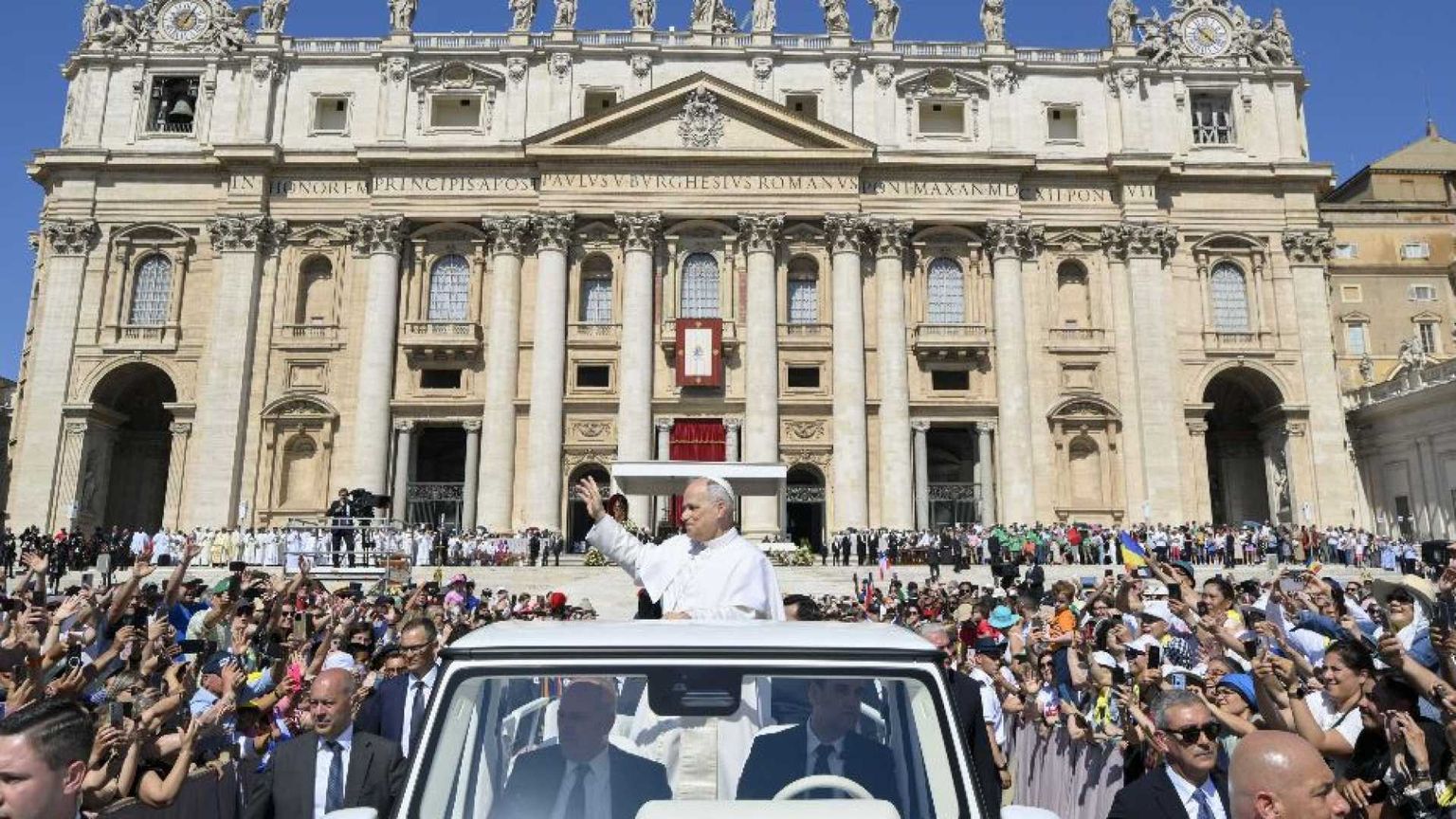 La Pentecoste dei movimenti col Papa. «Insieme per un annuncio di speranza»