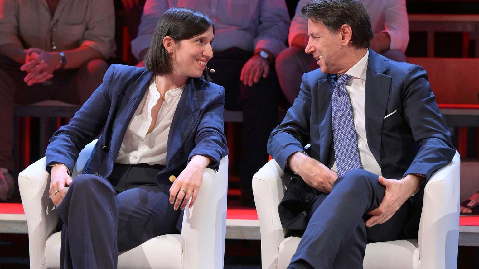 Il governo: «Avete fallito». Pd, Schlein sotto attacco