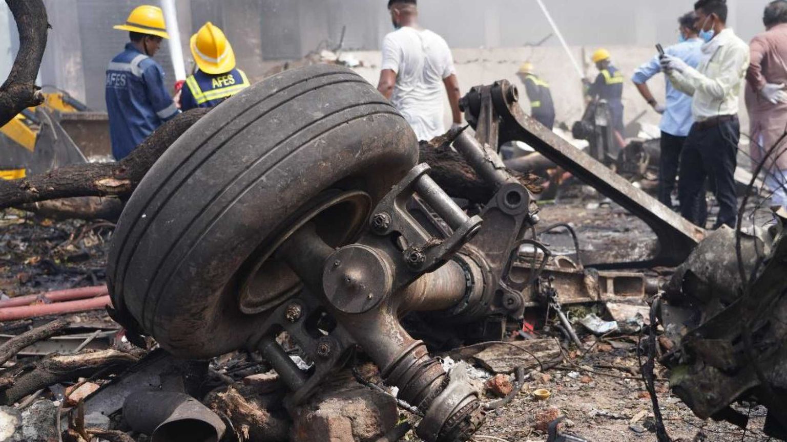 Un solo sopravvissuto nel disastro aereo che ha causato oltre 300 vittime