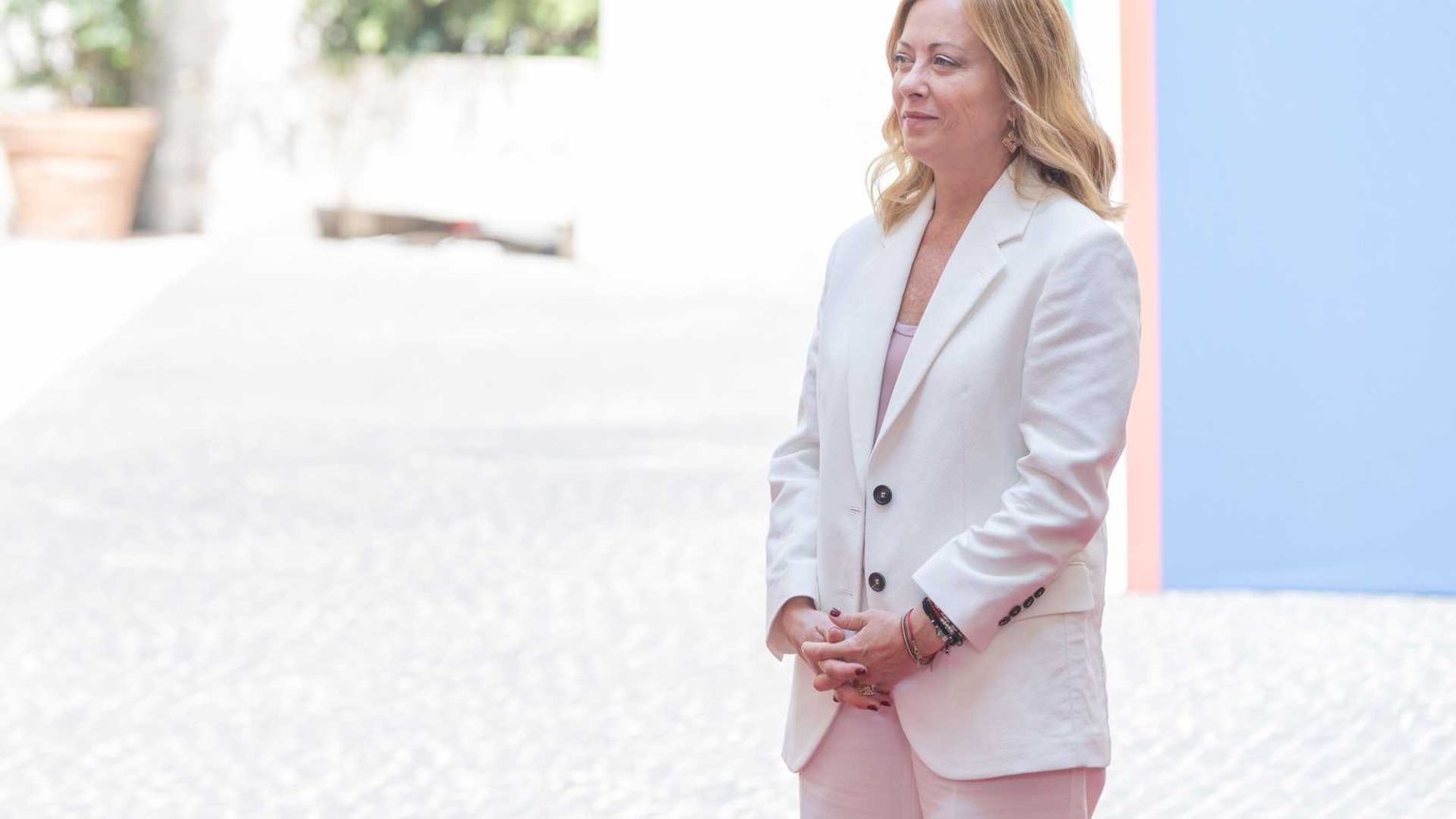 Meloni al G7 per fare sponda con Trump (e tentare di frenarlo)