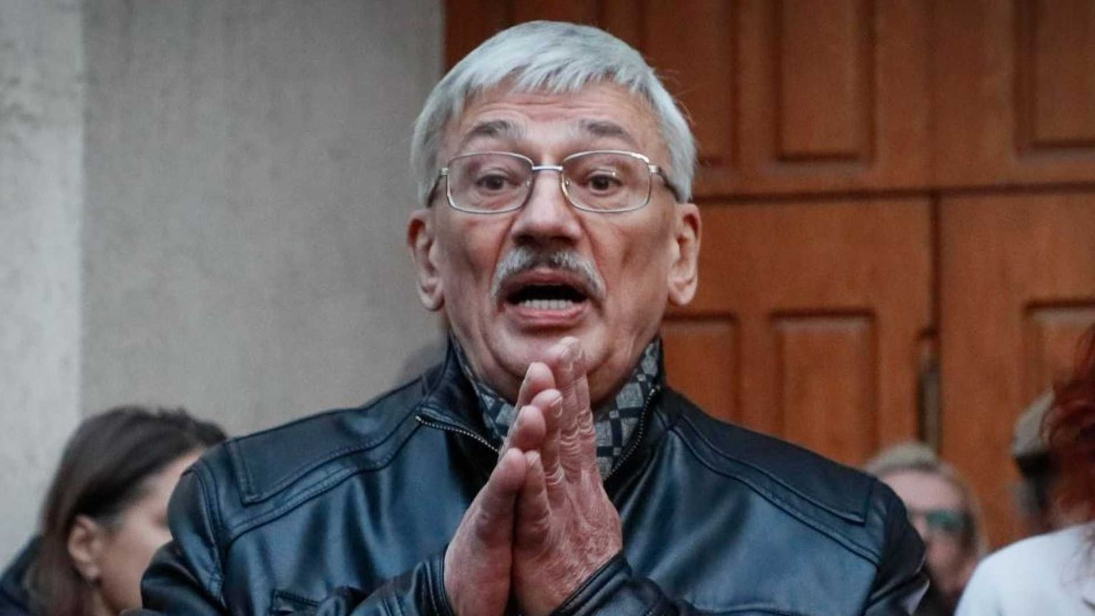 Orlov: «chiediamo lo scambio di prigionieri civili per salvar loro la vita»