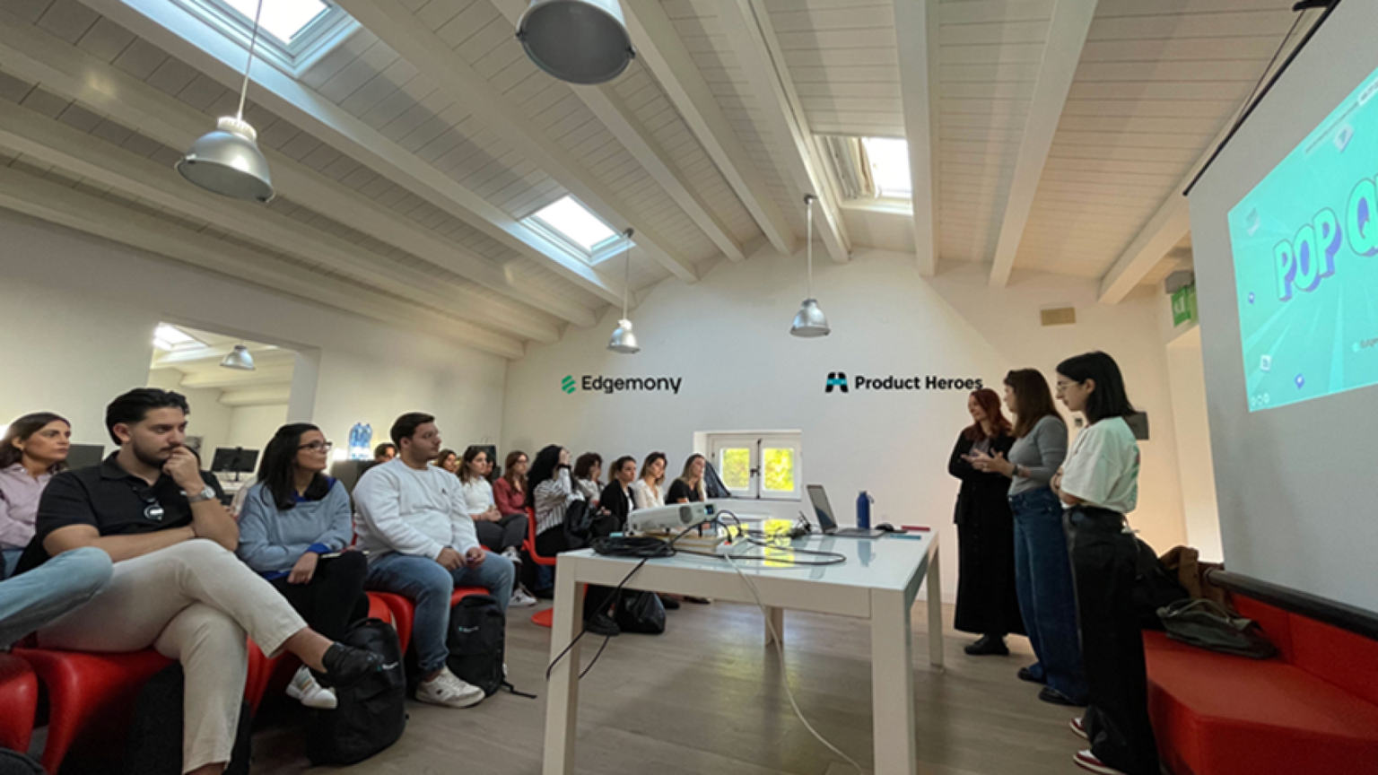 Tra borse di studio e assunzioni