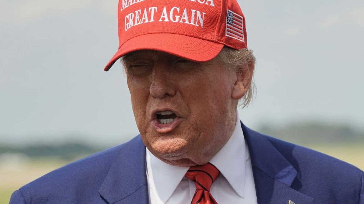 Trump "il pacificatore" si lamenta: «Ecco perché non mi danno il Nobel»