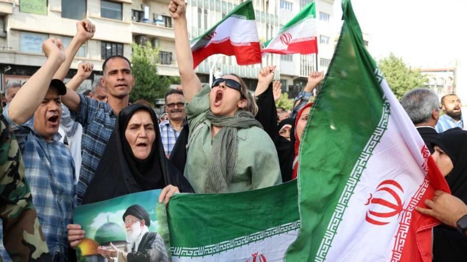 Visto da Teheran: incetta di olio e zucchero, prezzi del pane alle stelle