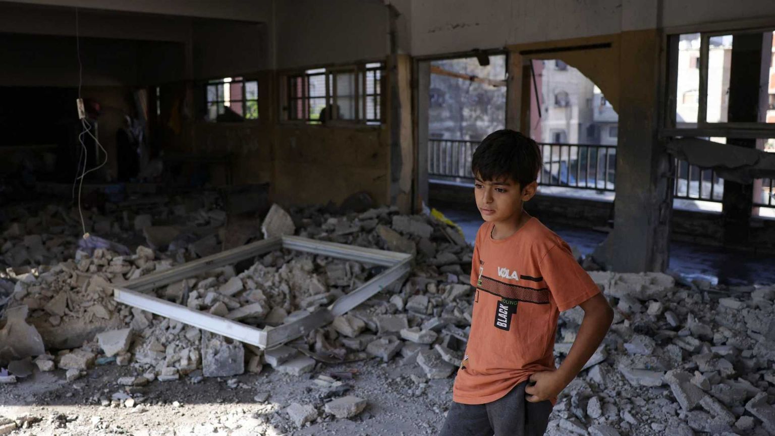 «Da Goebbels a Powell, le fake news sono un pretesto per fare la guerra»