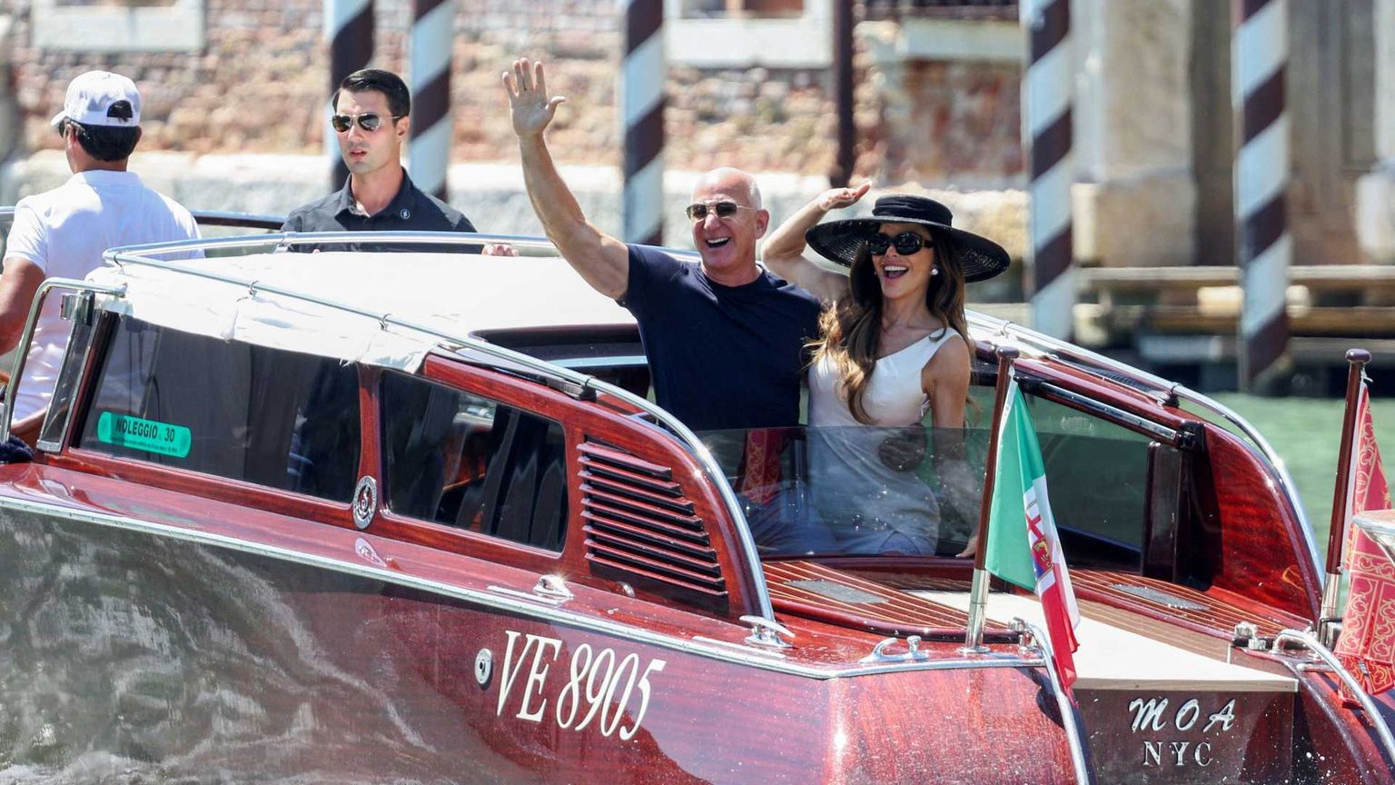 Archiviate le nozze di Bezos, possiamo chiederci quale futuro per Venezia?