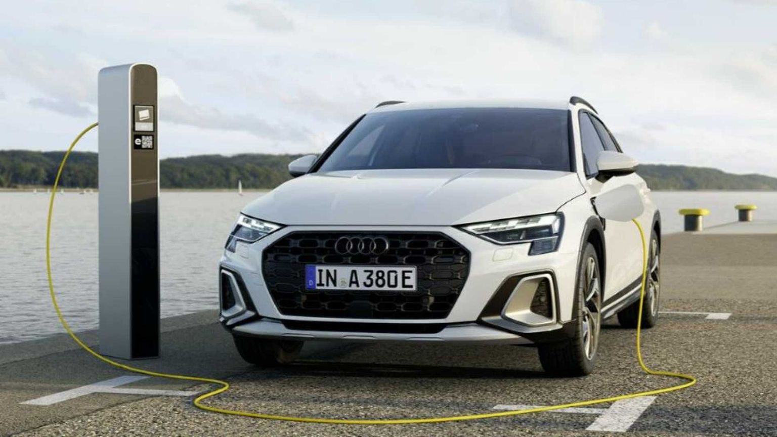 Potenza ed efficienza: Audi A3 allstreet ora è anche anche Plug-in