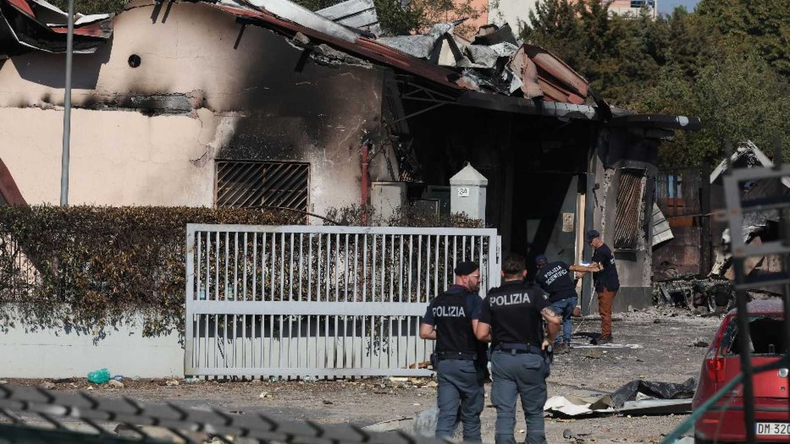 Esplosione di Roma, il nostro grazie agli uomini e donne in divisa