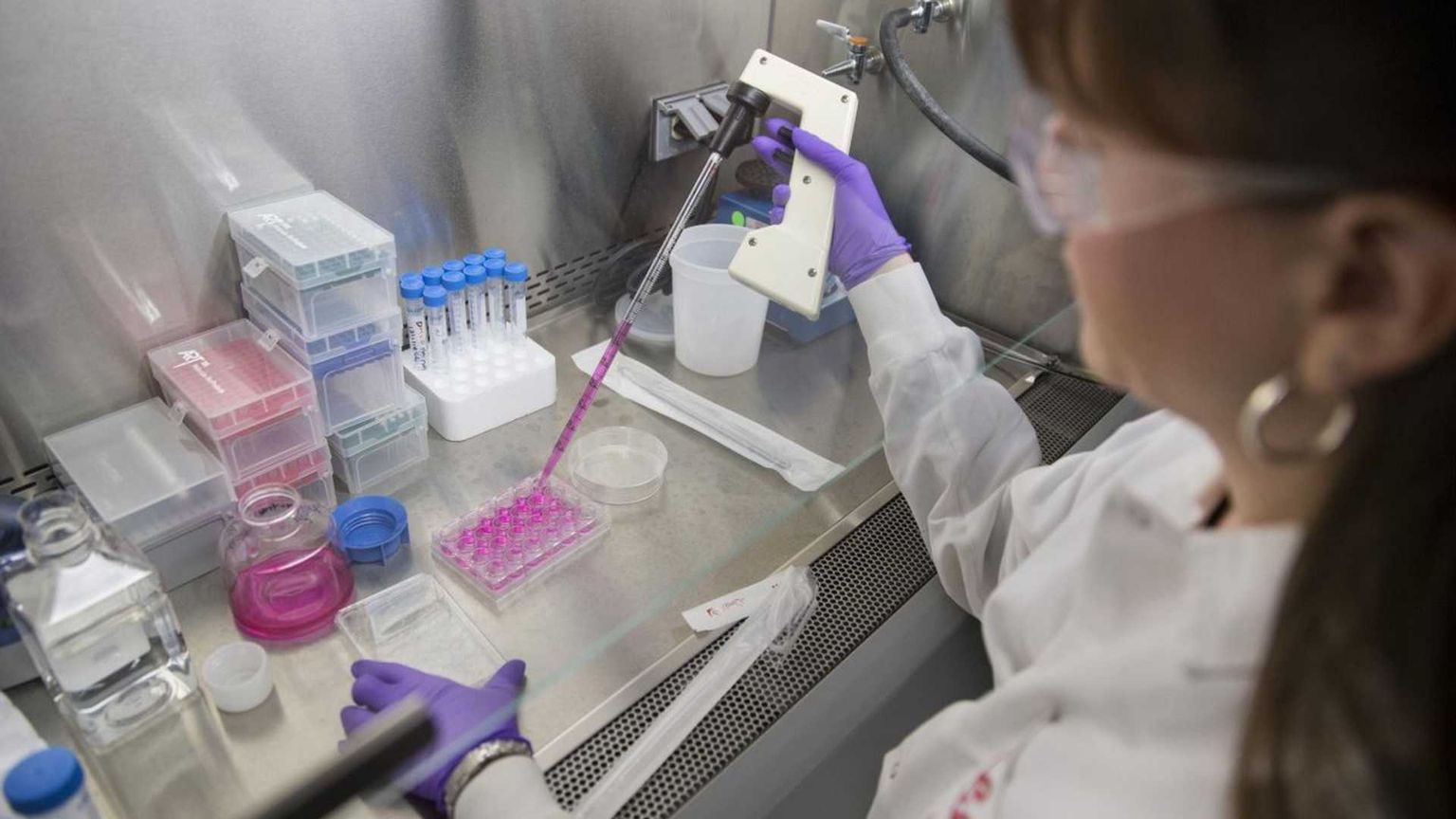 Farmaceutica sempre più forte. «L'Europa però cambi rotta»