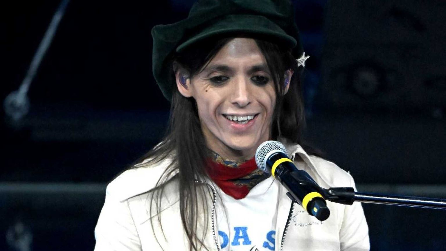 Premio Tenco, trionfa Lucio Corsi: miglior album e canzone