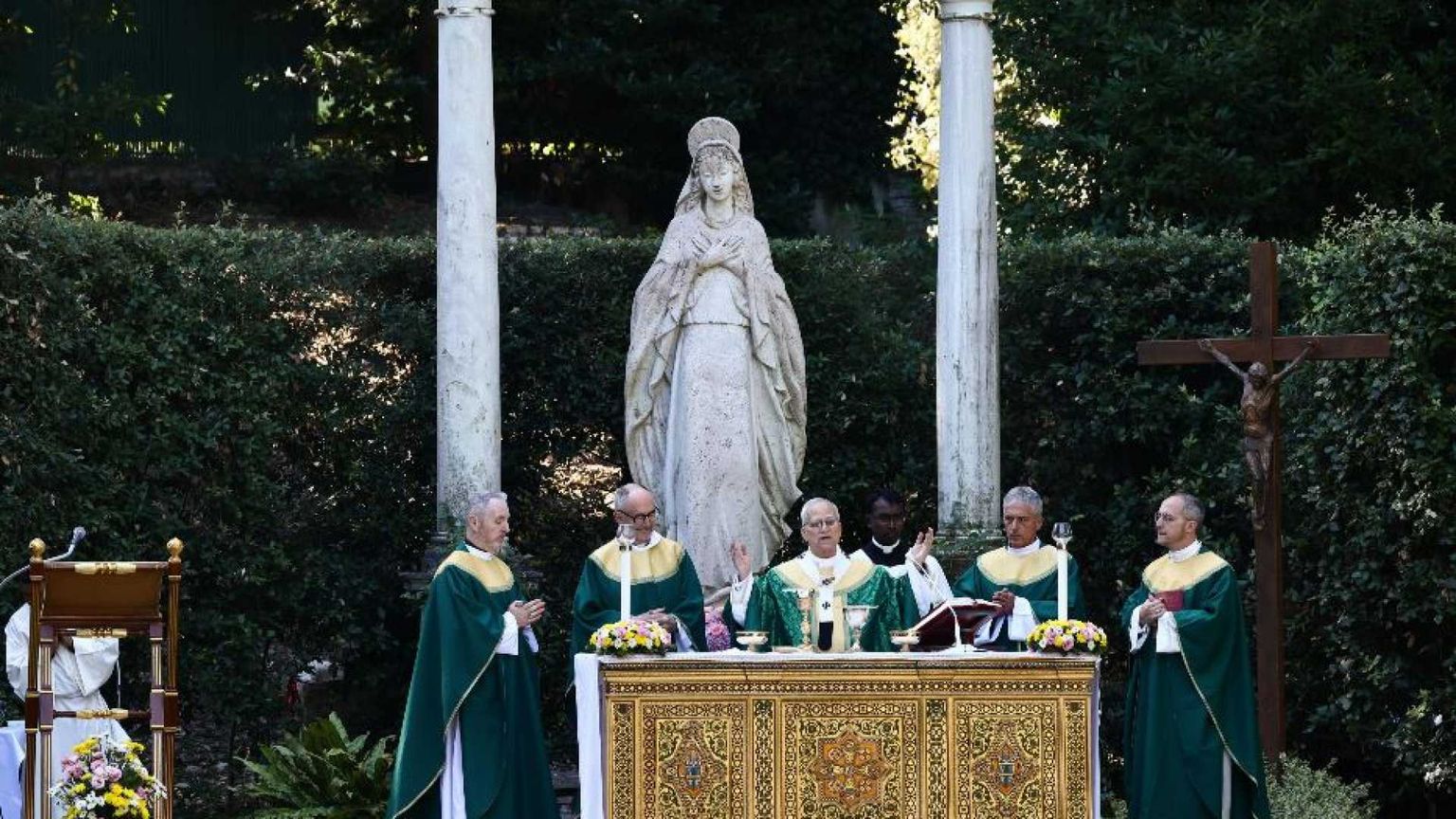 «Il mondo brucia per il clima e la guerra. Portiamo pace e riconciliazione»
