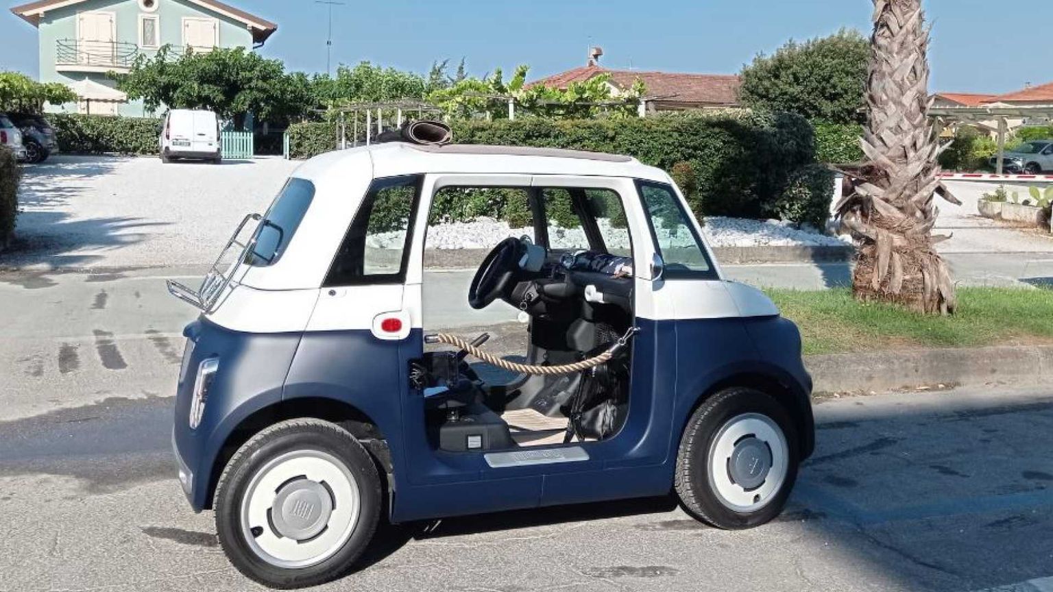 Ecco la Fiat Topolino in edizione da spiaggia