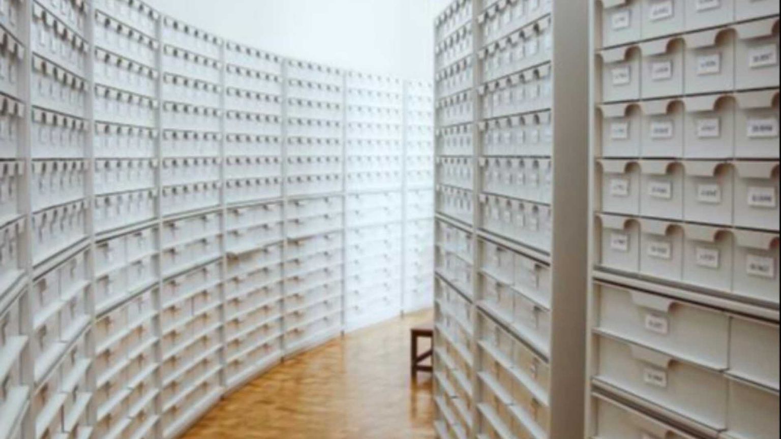 L’eterna (im)perfezione dell’archivio