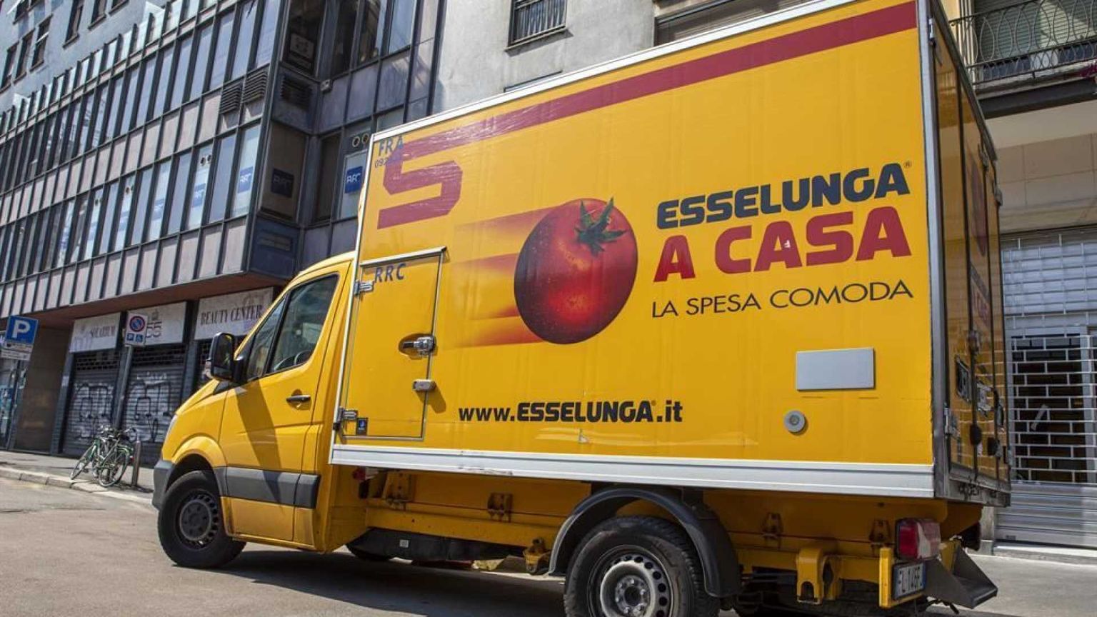 Nuovo sciopero dei driver Esselunga: il nodo dell'indennità di consegna