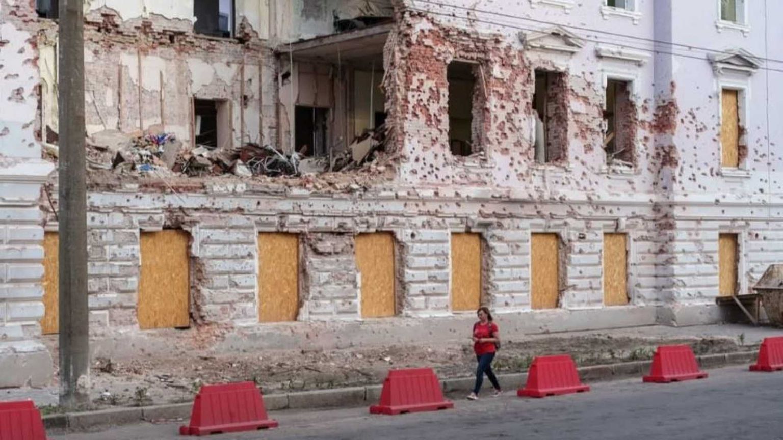 La battaglia per Sumy, la “diga” di Kiev che i civili non vogliono lasciare