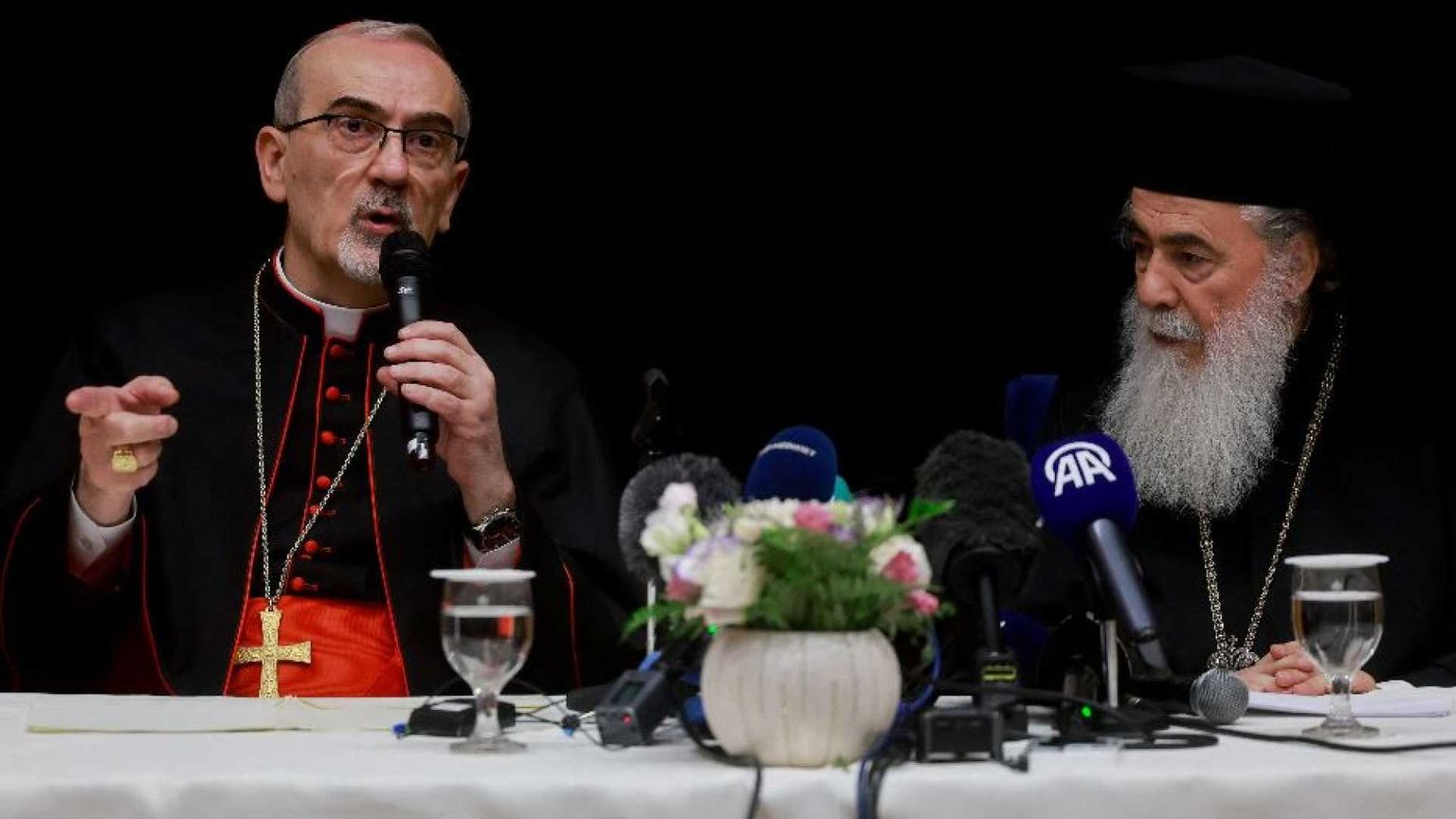 Il dolore di Pizzaballa: «C'è Cristo sotto le macerie di Gaza»