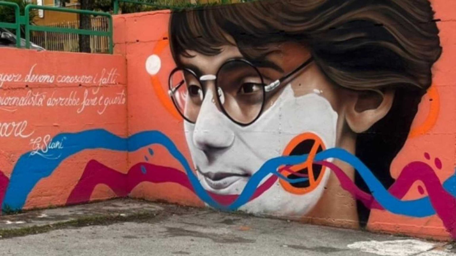 C'è un murale nel carcere di Secondigliano per ricordare chi è stato ucciso