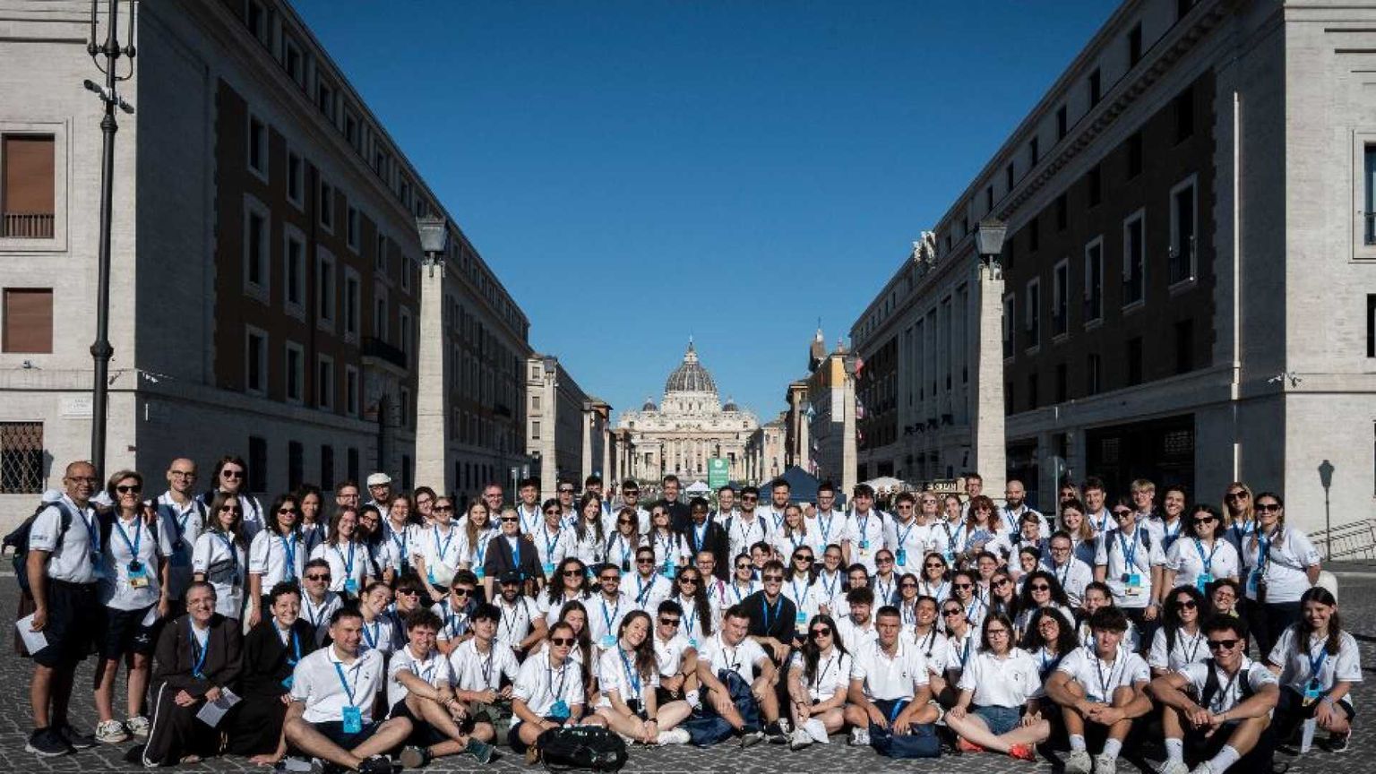 Impegno, partecipazione e servizio: chi sono i volontari del Giubileo Giovani