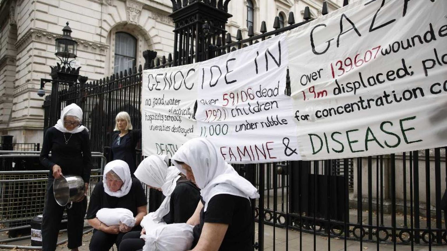 Genocidio, sì o no? La diatriba e il rischio di non riconoscere il male