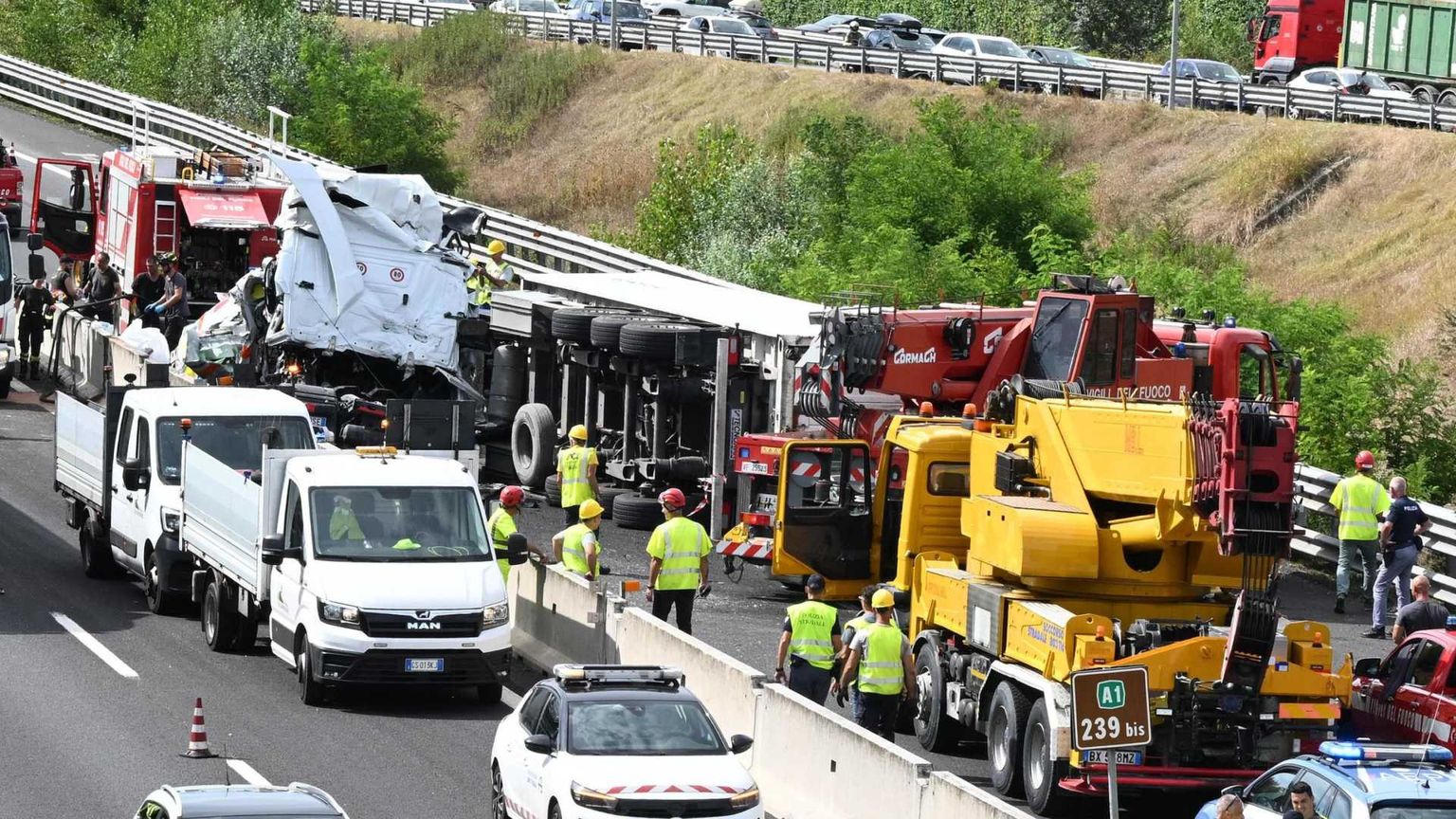Contromano in autostrada, una lunga strage. Ecco come si può evitare